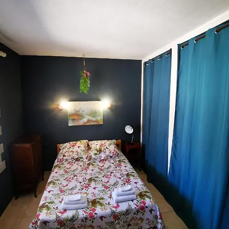Casa vacanze Maison Chaleureuse Avec Piscine Privée Ajaccio Bains de Caldaniccia
