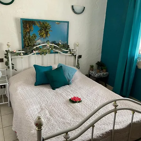 Maison Chaleureuse Avec Piscine Privée Ajaccio